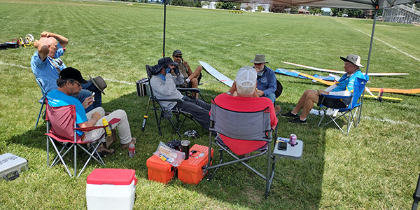 How many soaring junkies can you fit into a 10 x 10 square of shade?