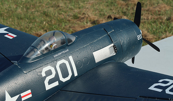 Pete Mazur’s Fun Scale F8F Bearcat with retracts and flaps.