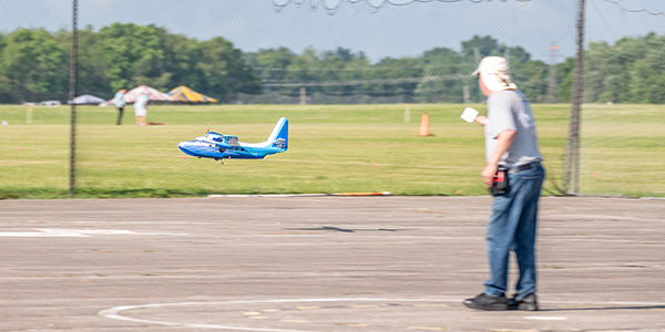 Grant Hiestand flying his ARF Hu-16 Albatross flying boat in Fun Scale.