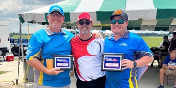 Dan (L) holding his second-place award, accompanied by Doug Killebrew (M) and Jack Kane (R).