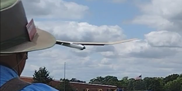 Mike landing his XC sailplane.