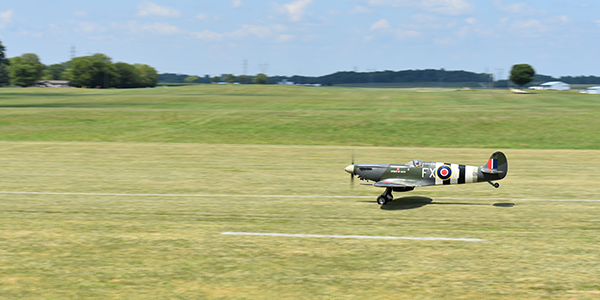 :] A CARF Models Spitfire, co-owned by Mike Wolvin and Jim McDevitt. A 3-cylinder inline ROTO 130cc engine supplies the power.