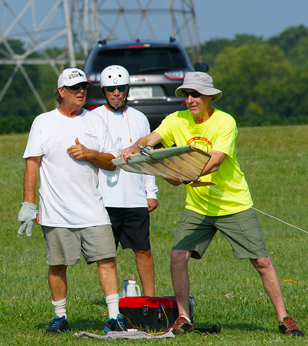 Pete Athans (L), Carlos Aloise, and Leonardo Silva (R). Carlos has been an AMA national record holder in other events but is new