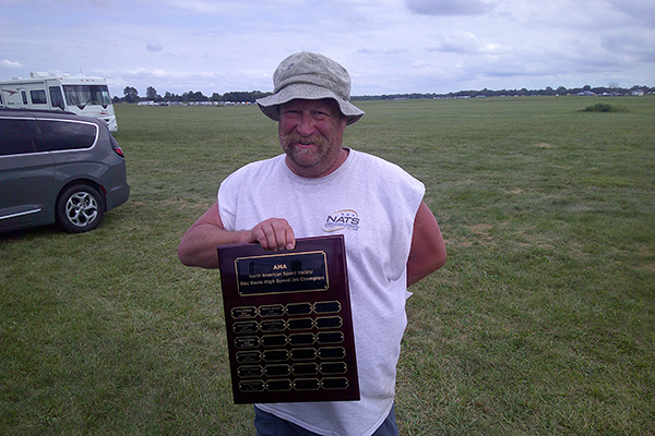 Steve Perkins won the Doc Davis Award for having the fastest Jet speed.