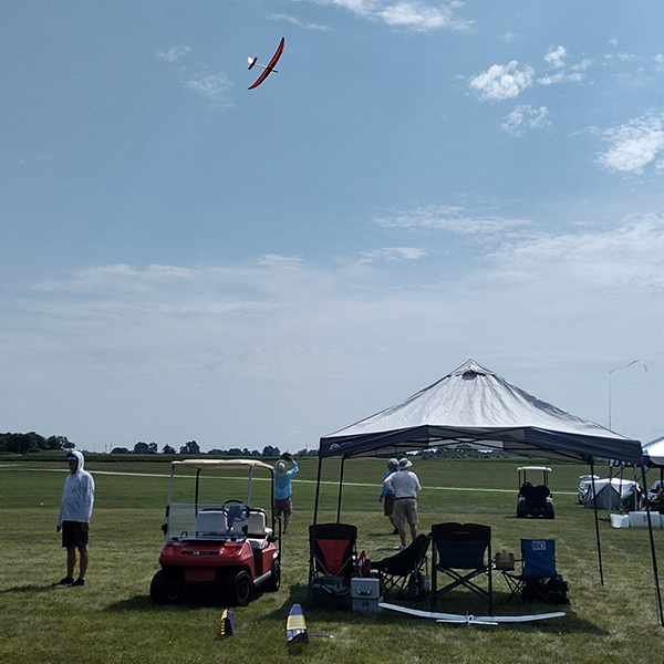 Rich, of Team 1, circles his Sagitta low overhead, working a low-level save.