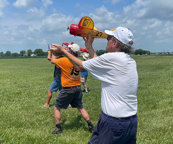 Duke Horn launches his model during a mass launch.