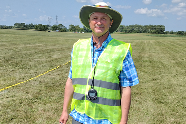 Todd Anderson worked tirelessly as a line judge. Several folks volunteered to be line judges and made the process of scoring eac