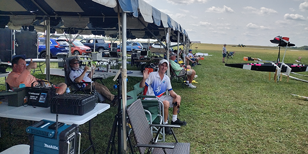 Pilots waiting patiently between groups.