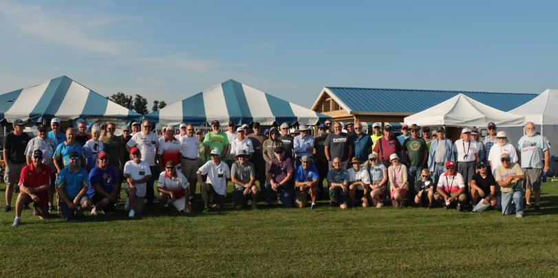 A combined group photo with both CL and RC scale pilots before static judging.