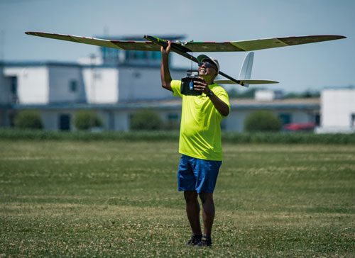 launch of soaring plane