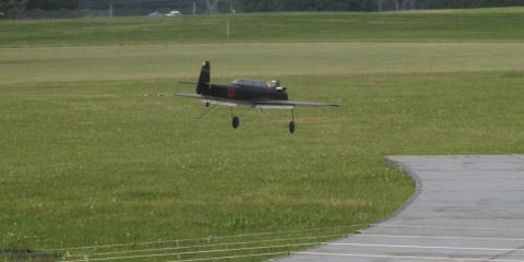 Mike Hatfield’s Japanese Myrt on a very realistic approach and landing for his third-place Class II flight.