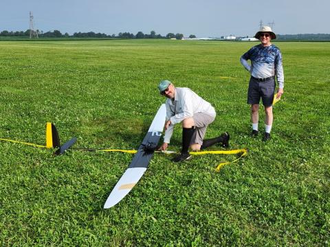 Mike Bergerson (L) and Tom David prepping to fly.