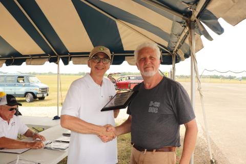 Fred Cronenwett with his 1st place Profile Scale award.