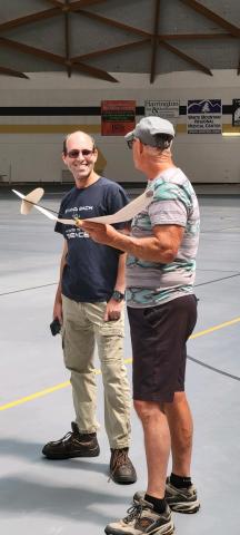Josh Finn (L) and Tim Batiuk talking glider strategy.